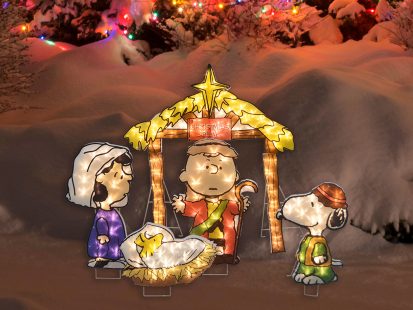 32″ 2D LED Pre-lit Peanuts Christmas Yard Art Nativity Pageant, 5 Piece Set