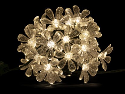 BRILLIANT 25 COUNT SILVER GLITTER FLORAL CAP WARM WHITE LED CHRISTMAS LIGHTS